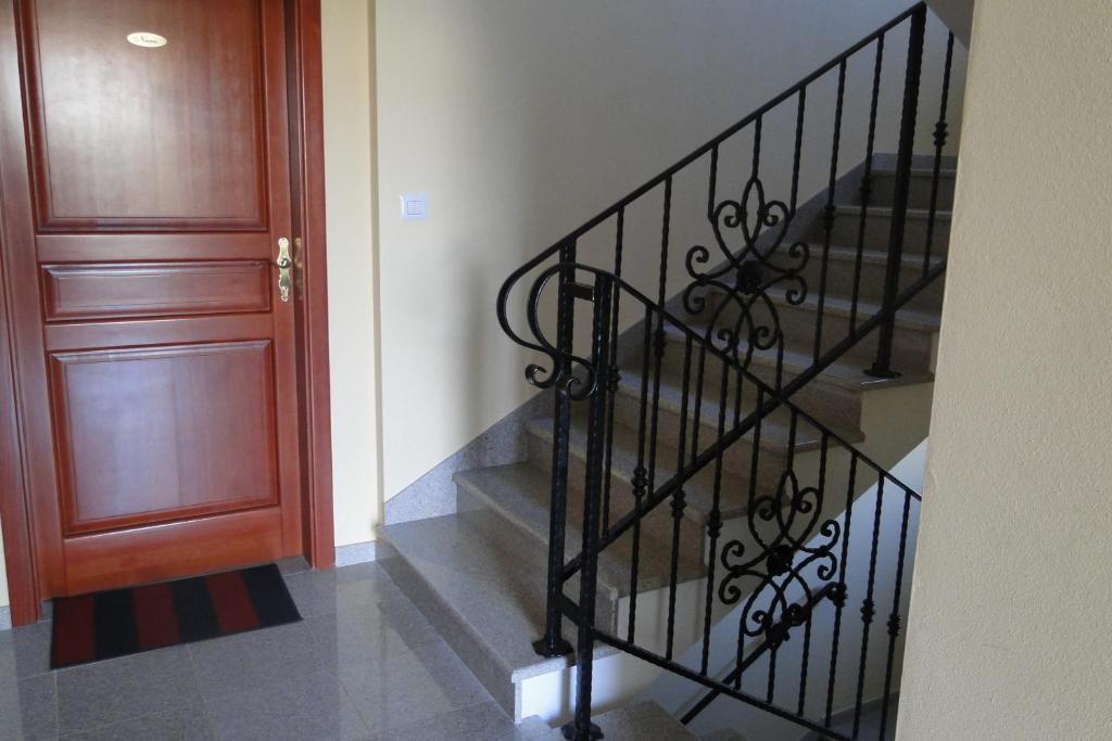 Apartments Villa Ela Умаг Экстерьер фото